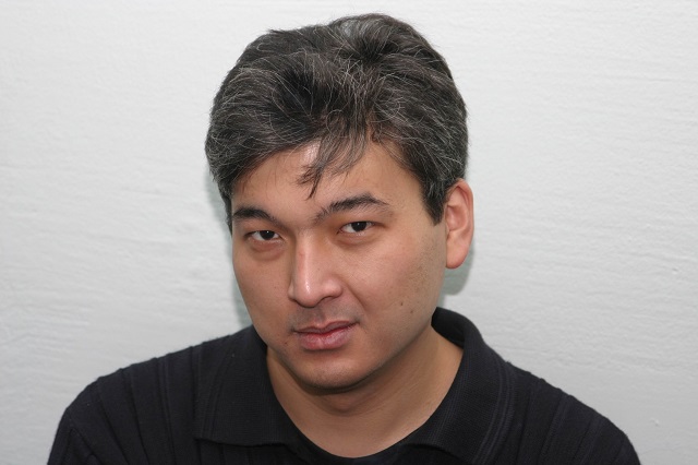 Данияр Ашимбаев.