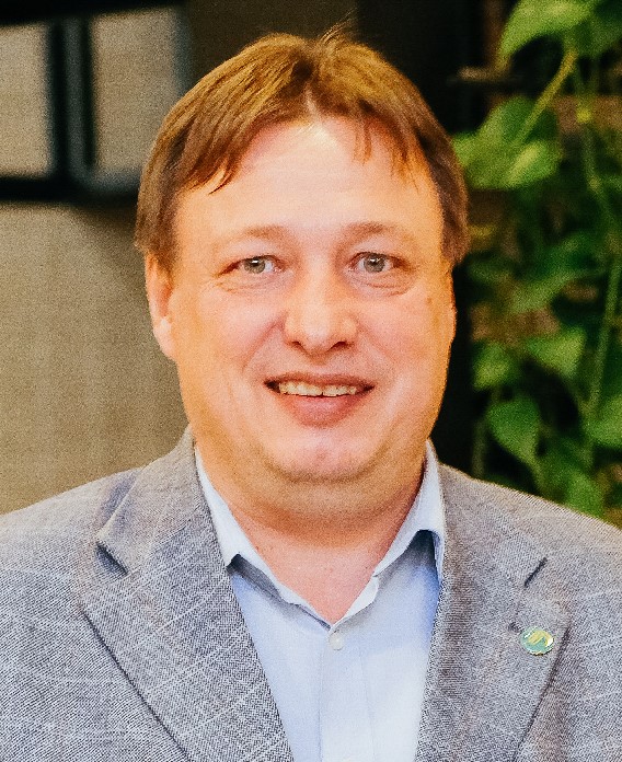  Евгений Карабанов.
